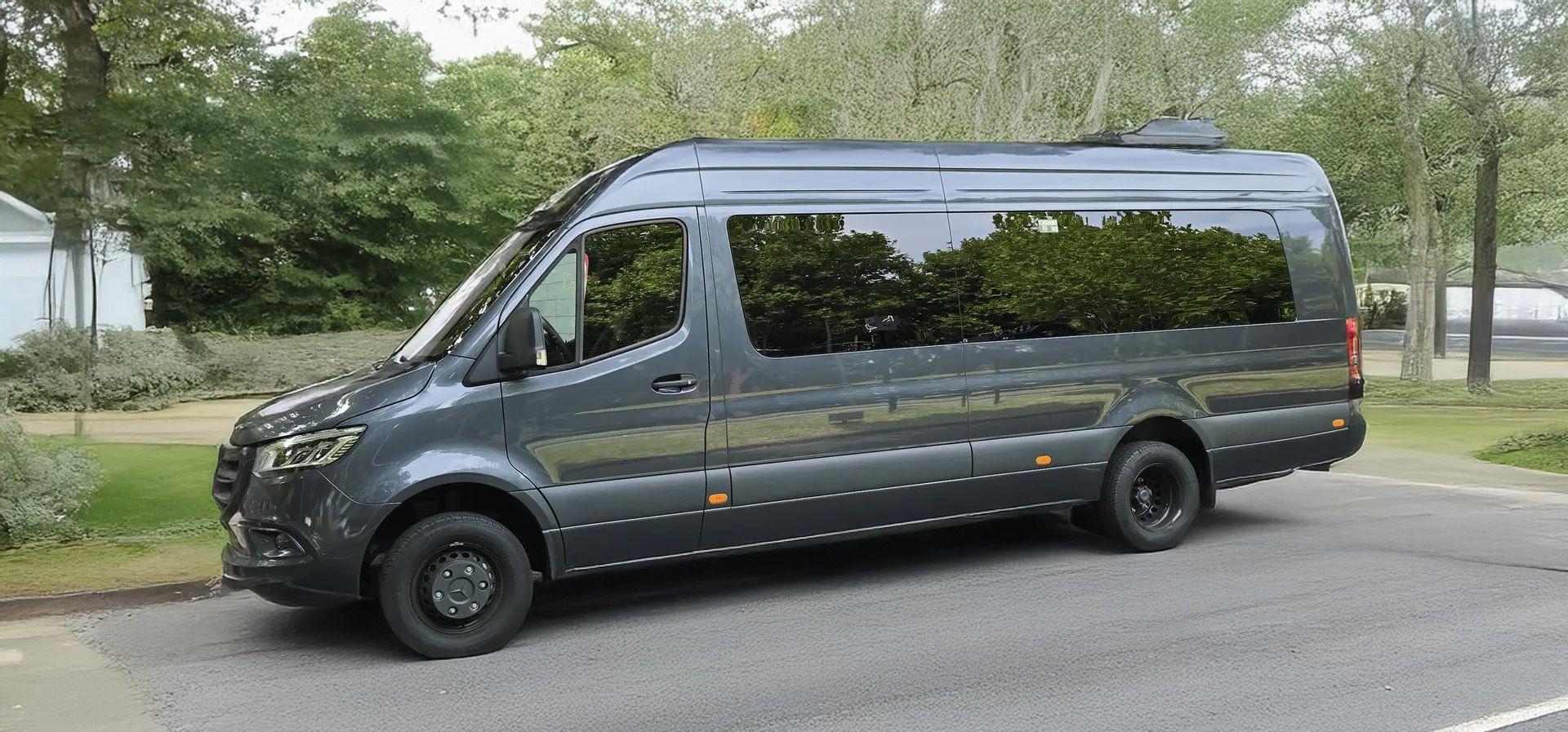 Mercedes Sprinter (11 Seater)