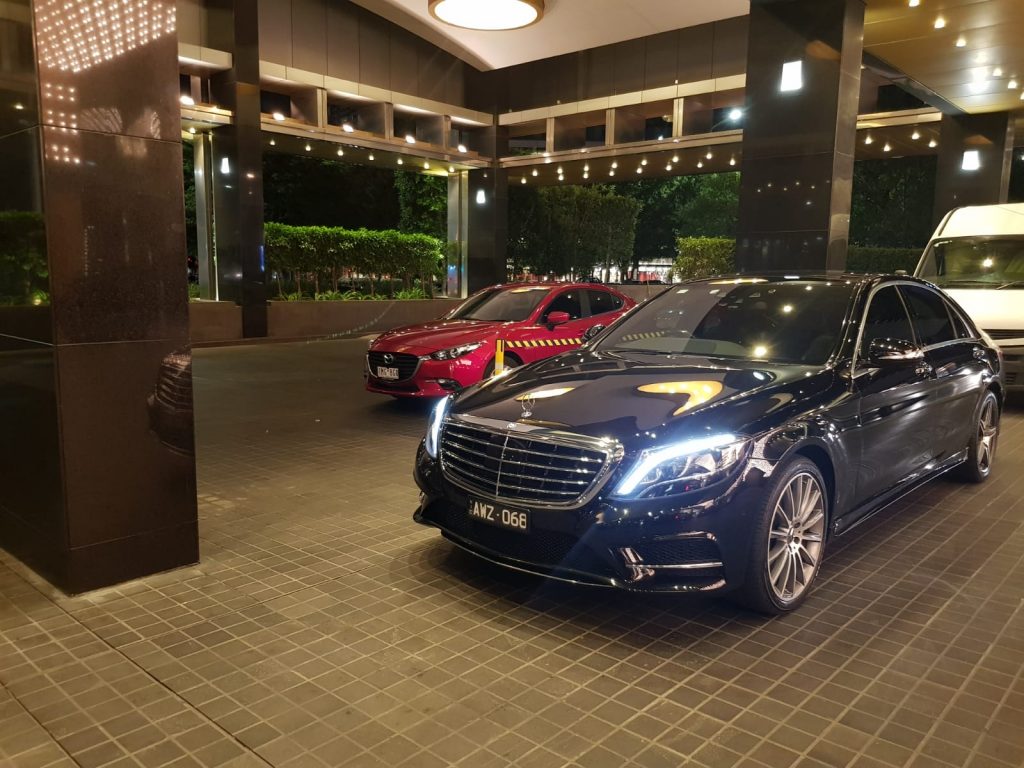 Hire Mercedes S Class for corporate transfers scenic events