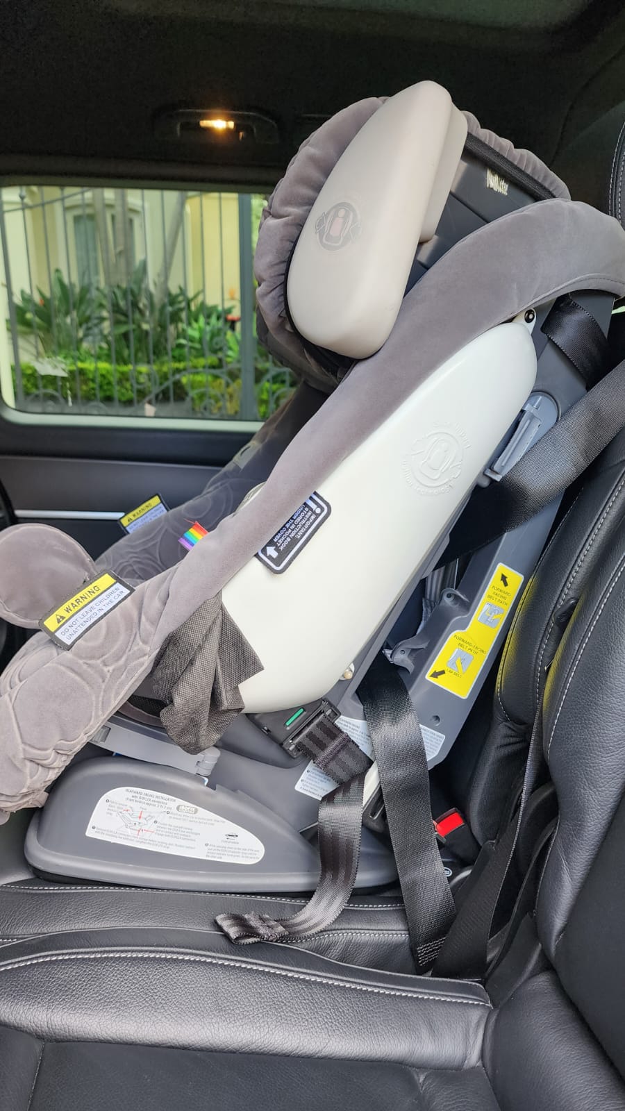 chauffeur driven van with baby seat